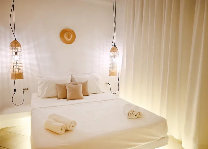 מלון Panormos Village