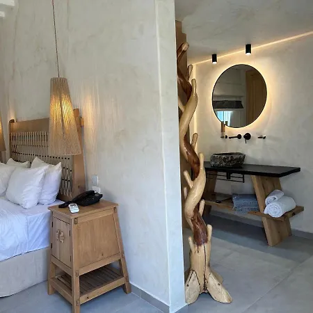 מלון Panormos Village 4*